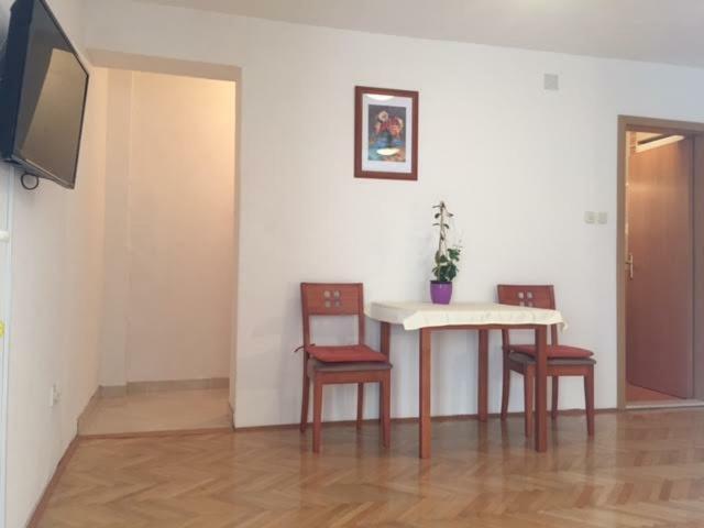Apartament Pavlinovic Jure Makarska Zewnętrze zdjęcie