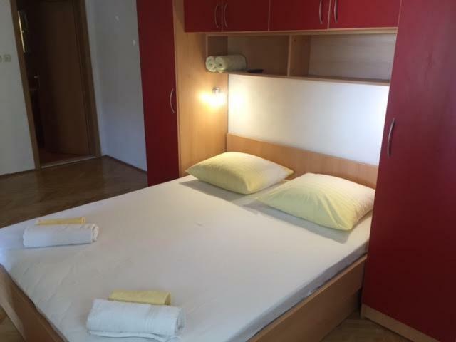 Apartament Pavlinovic Jure Makarska Zewnętrze zdjęcie